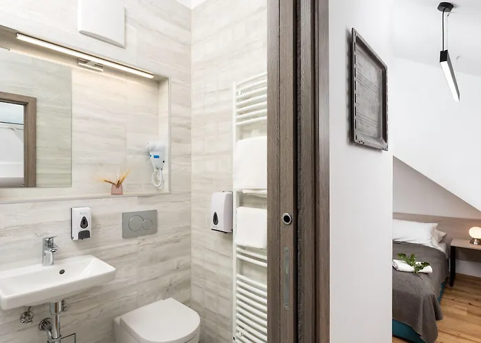 Fani&rozi Bed & Breakfast 3*